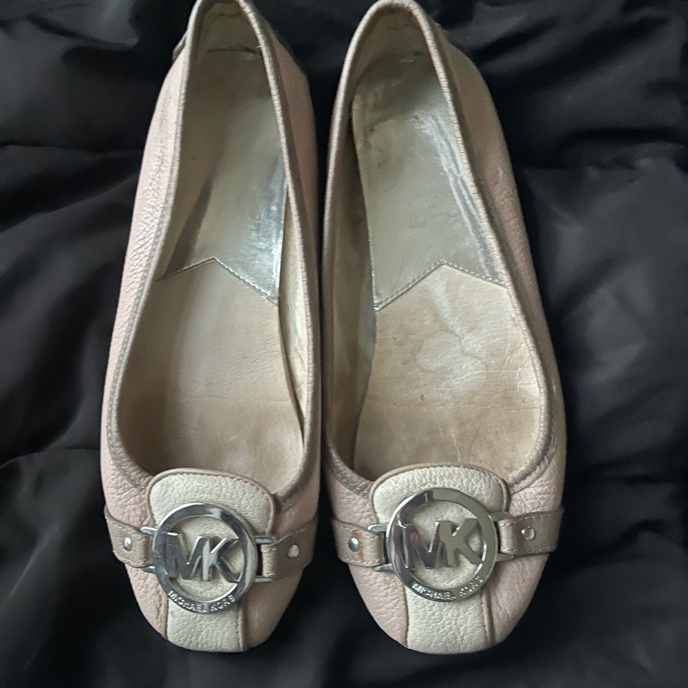 Michael Kors  Women's Cream and Blush Pink  Ballet Flats size 6